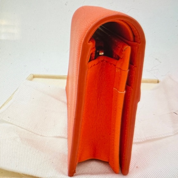 MCM Leather Wallet New - Picture 3 of 8